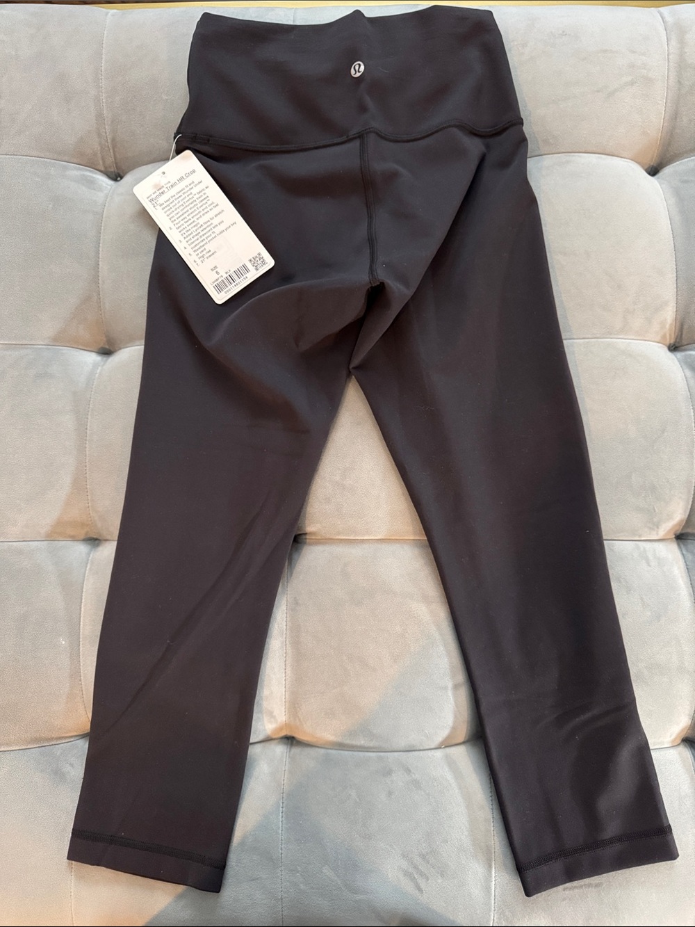 Lululemon Wunder Train HR Crop 21”inseam Black 6 - Picture 5 of 8